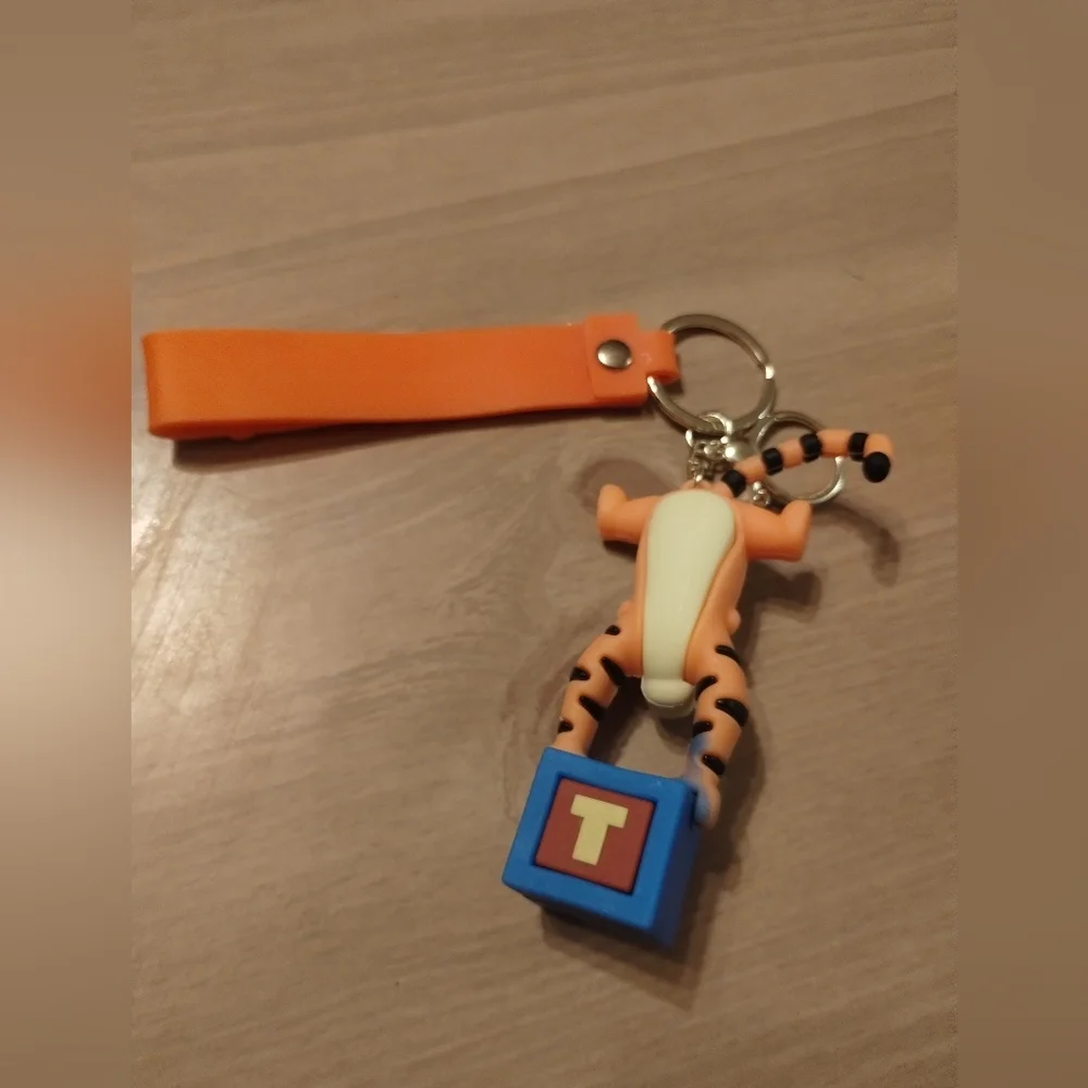 New Disney Tigger 3D Rubber Keychain | Winnie the Pooh Character Bag Charm